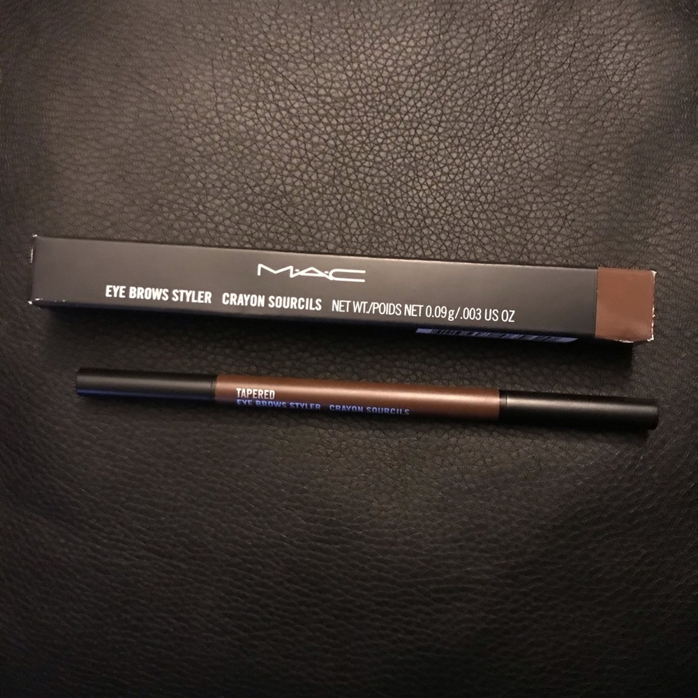 Mac Eyebrow Styler Color: Tapered